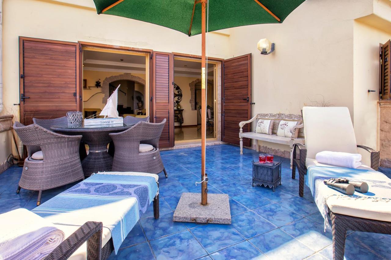 Sardinia Re - Blue Terrace Panoramic Sea View Apartment